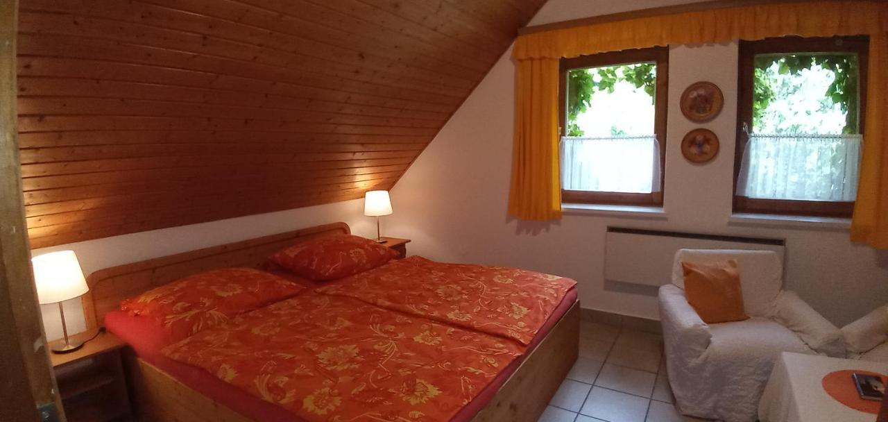 Foki Apartman Sopron Bagian luar foto