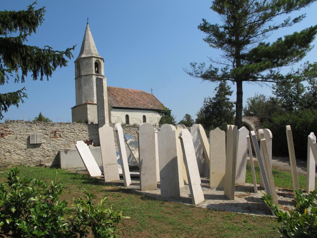 Foki Apartman Sopron Bagian luar foto